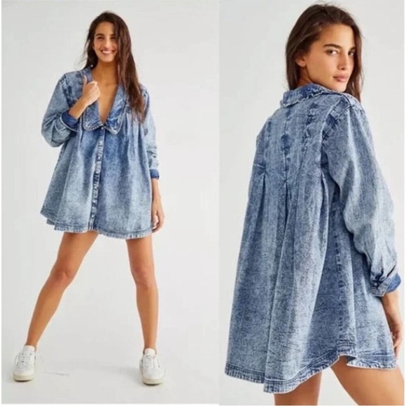 Free People Charlie Light Wash Denim Shirt/Tunic/Dress Size Medium - Picture 4 of 16